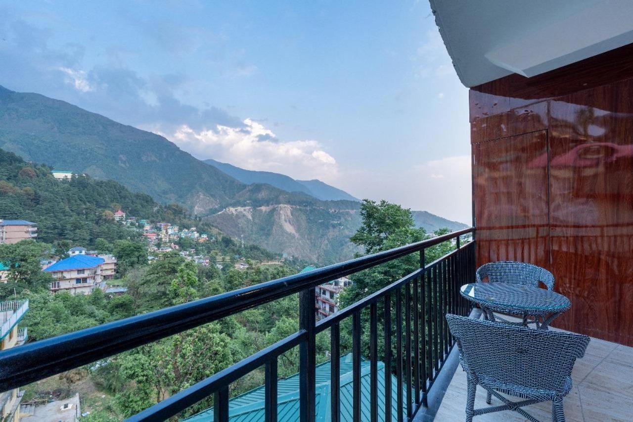 Him view Height Hotel Dharamshala Buitenkant foto