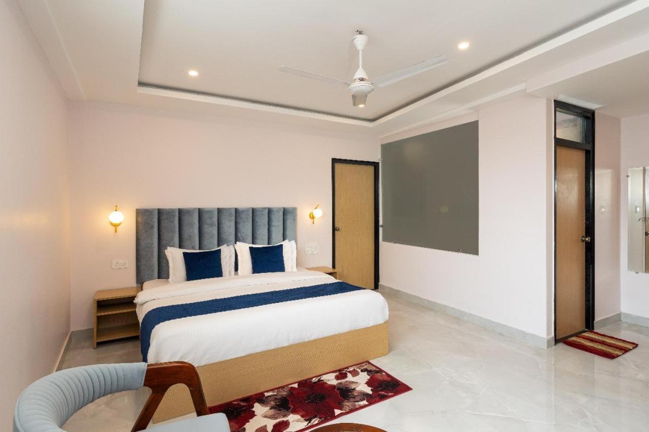 Him view Height Hotel Dharamshala Buitenkant foto