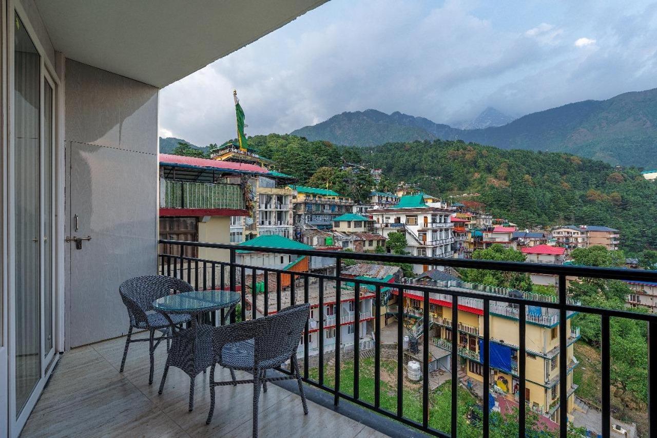 Him view Height Hotel Dharamshala Buitenkant foto